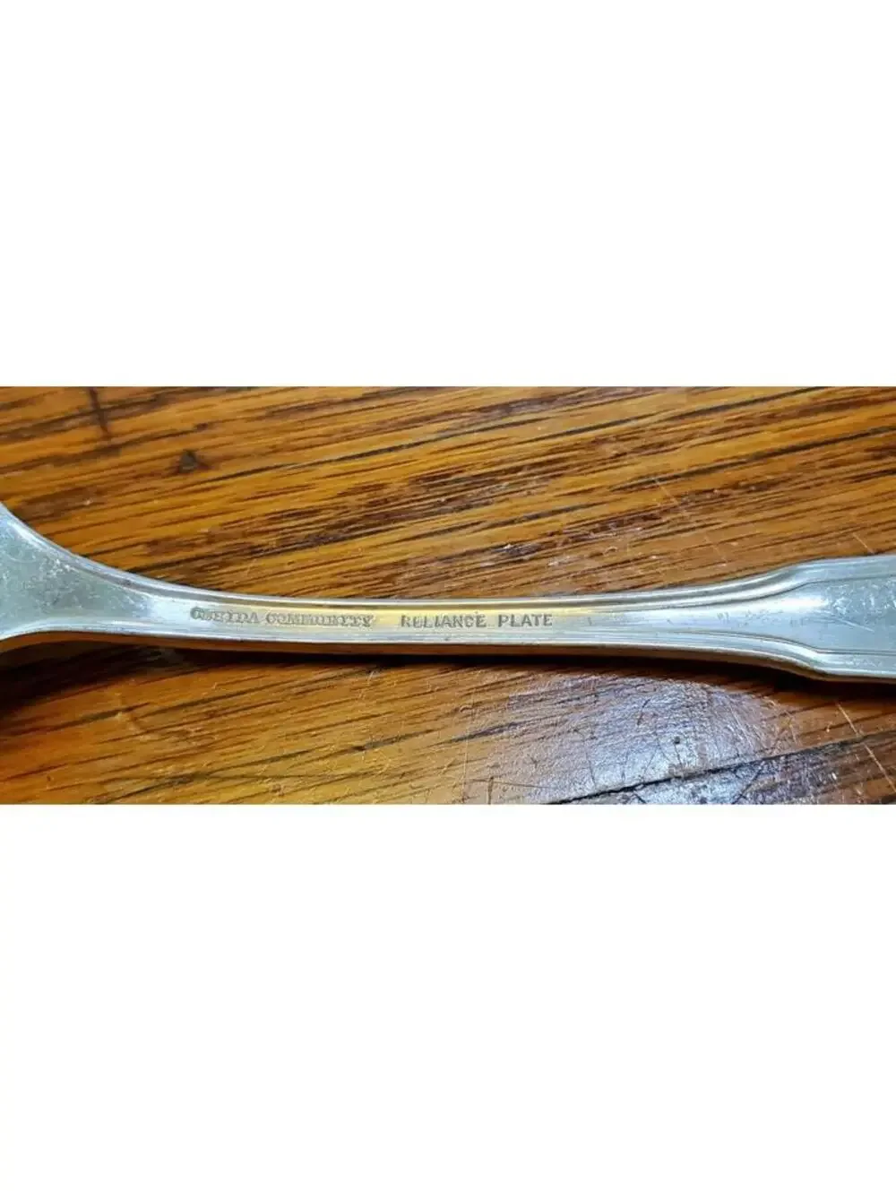 Exeter Oneida Community silverplate flatware, knives and forks, 24 pieces